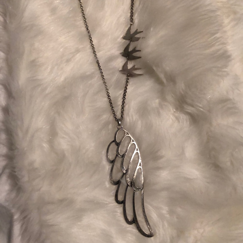 Long necklace
